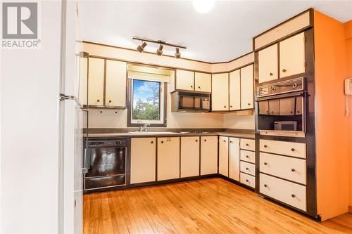 582-594 Indian Meal Line, Torbay, NL - Indoor Photo Showing Kitchen