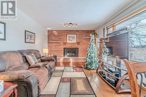 1 Bridle Road, Kawartha Lakes (Ops), ON - Indoor Photo Showing Living Room With Fireplace
