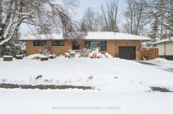 86 Fittons Road E Orillia, ON L3V 2J5