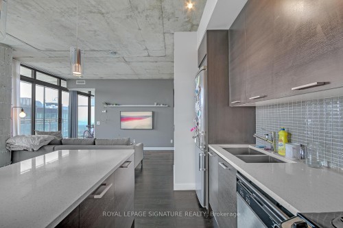 804-90 Broadview Avenue, Toronto, ON - Indoor Photo Showing Kitchen With Double Sink