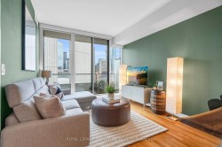 1208-111 Elizabeth Street  Toronto, ON M5G 1P7