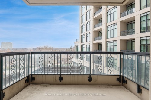 429-1 Old Mill Drive, Toronto, ON - Outdoor With Balcony