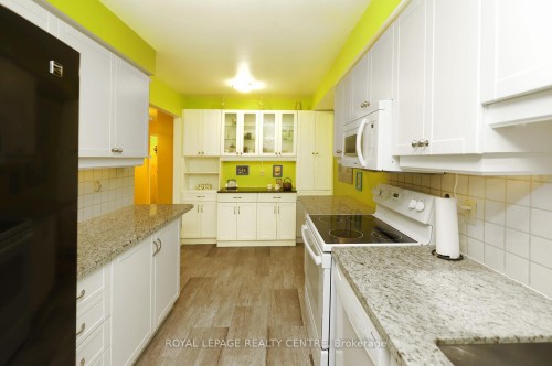 61-1214 Kirstie Court, Oakville, ON - Indoor Photo Showing Kitchen