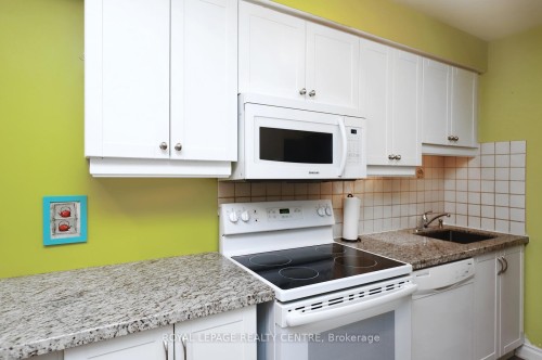 61-1214 Kirstie Court, Oakville, ON - Indoor Photo Showing Kitchen