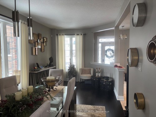 35 Marta Crescent, Barrie, ON - Indoor Photo Showing Dining Room