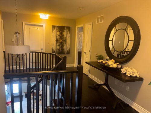 35 Marta Crescent, Barrie, ON - Indoor Photo Showing Other Room