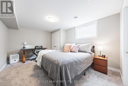 14 Cinnamon Street, Thorold (Rolling Meadows), ON - Indoor Photo Showing Bedroom