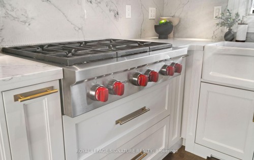 1189 Ostler Court, Mississauga, ON - Indoor Photo Showing Laundry Room