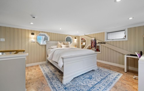 1189 Ostler Court, Mississauga, ON - Indoor