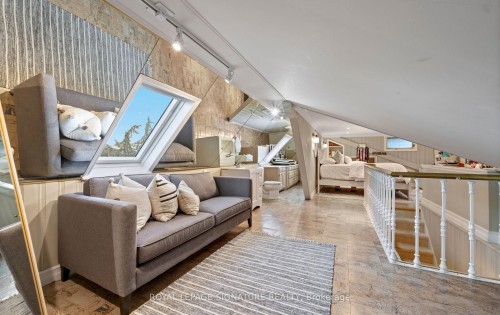 1189 Ostler Court, Mississauga, ON - Indoor