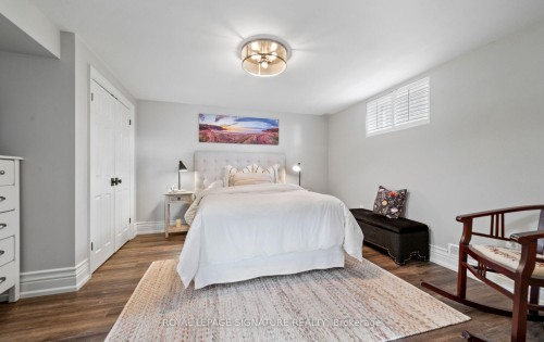 1189 Ostler Court, Mississauga, ON - Indoor Photo Showing Bedroom
