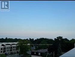 209 - 123 MAURICE DRIVE  Oakville, ON L6K 2W6