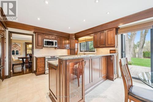 1702 Carrington Road, Mississauga, ON - Indoor Photo Showing Kitchen