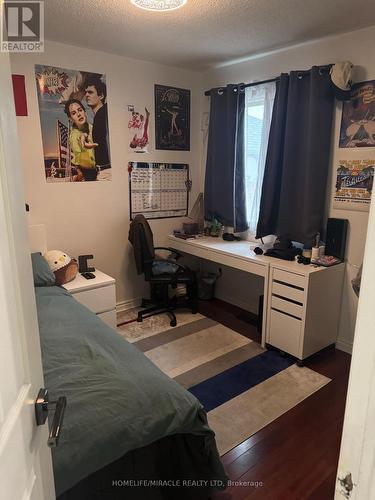 711 Ashprior Avenue, Mississauga, ON - Indoor