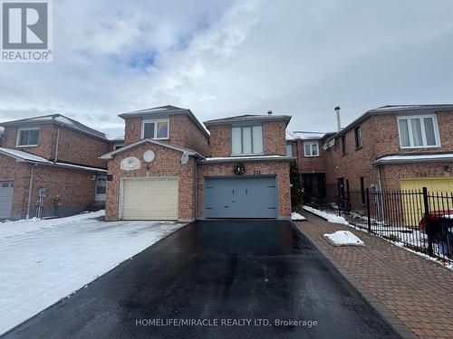 711 Ashprior Avenue, Mississauga, ON - Outdoor