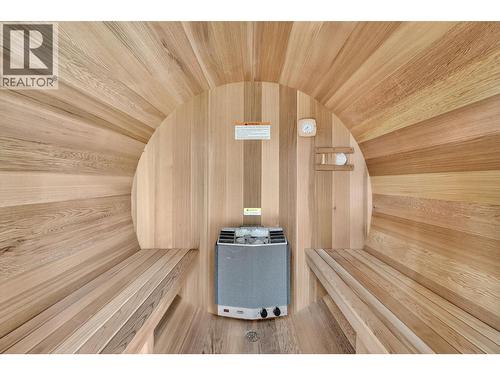 3319 Grouse Road, West Kelowna, BC - Indoor Photo Showing Other Room