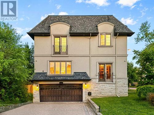 221 Elmwood Avenue, Toronto, ON - Outdoor