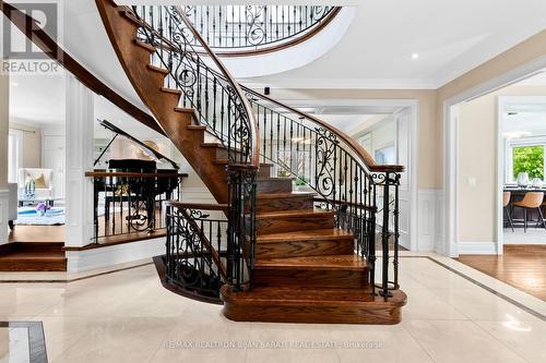 221 Elmwood Avenue, Toronto, ON - Indoor Photo Showing Other Room