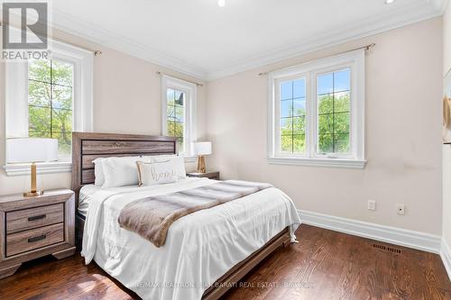 221 Elmwood Avenue, Toronto, ON - Indoor Photo Showing Bedroom