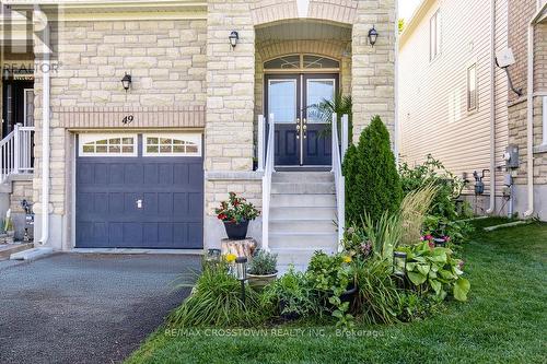 49 GREENWOOD DRIVE  Essa, ON L3W 0N5