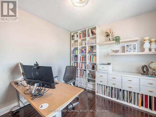 1057 Warby Trail, Newmarket, ON - Indoor Photo Showing Office