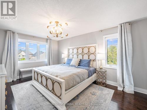 1057 Warby Trail, Newmarket, ON - Indoor Photo Showing Bedroom