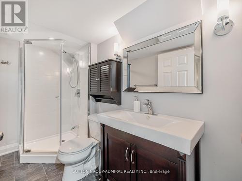 1057 Warby Trail, Newmarket, ON - Indoor Photo Showing Bathroom