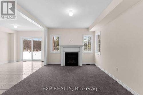 17 Jeanne Pynn Avenue, Georgina, ON - Indoor With Fireplace