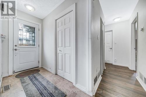 39 Flavian Crescent, Brampton, ON - Indoor Photo Showing Other Room
