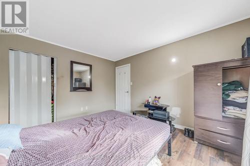 39 Flavian Crescent, Brampton, ON - Indoor Photo Showing Bedroom