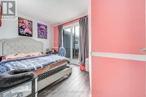 39 Flavian Crescent, Brampton, ON - Indoor Photo Showing Bedroom