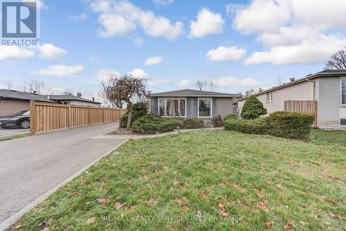39 Flavian Crescent, Brampton, ON - Outdoor