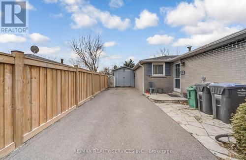 39 Flavian Crescent, Brampton, ON - Outdoor