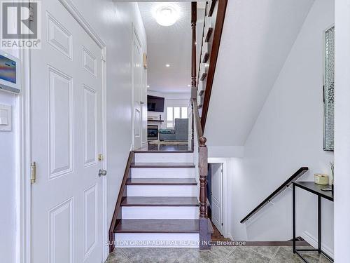 31 Palacebeach Trail, Hamilton, ON - Indoor Photo Showing Other Room