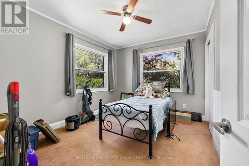 2 Park Lane, Hamilton Township, ON - Indoor Photo Showing Bedroom