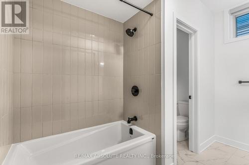 B - 802 Ninaatik Place, Ottawa, ON 