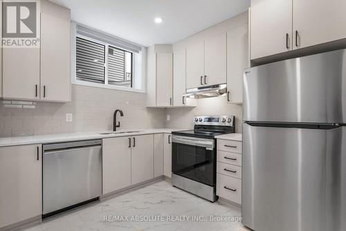 B - 802 Ninaatik Place, Ottawa, ON 