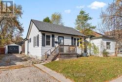 115 STEWART STREET  Oakville (Oo Old Oakville), ON L6K 1X8