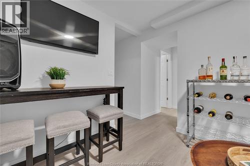 8475 Wyandotte Unit# 116, Windsor, ON - Indoor