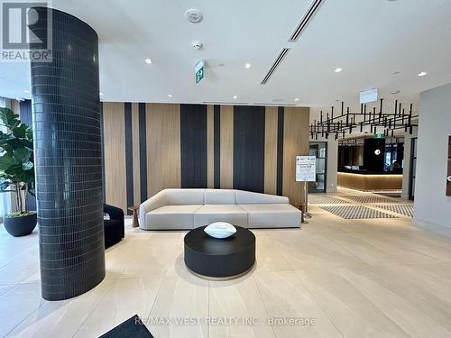 1831 - 2545 Simcoe Street N, Oshawa, ON - Indoor