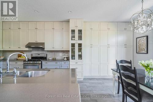 21 Marta Crescent, Barrie (Ardagh), ON - Indoor Photo Showing Kitchen With Double Sink