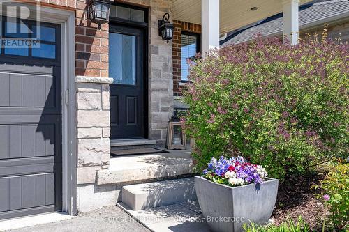 21 Marta Crescent, Barrie (Ardagh), ON - Outdoor