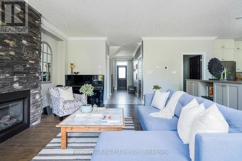 21 Marta Crescent, Barrie (Ardagh), ON - Indoor Photo Showing Living Room With Fireplace