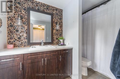 193 Kenedon Drive, Kawartha Lakes (Emily), ON - Indoor Photo Showing Bathroom