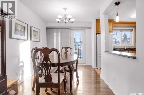 344 Russell Road, Saskatoon, SK - Indoor Photo Showing Dining Room