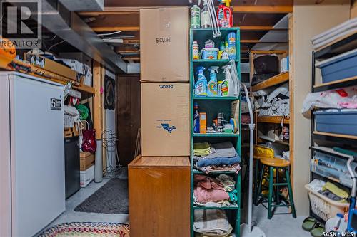 344 Russell Road, Saskatoon, SK - Indoor