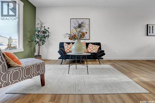 1543 Stadacona Street W, Moose Jaw, SK - Indoor