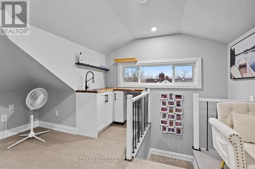 3560 Strang Drive, Niagara Falls (Chippawa), ON - Indoor Photo Showing Other Room