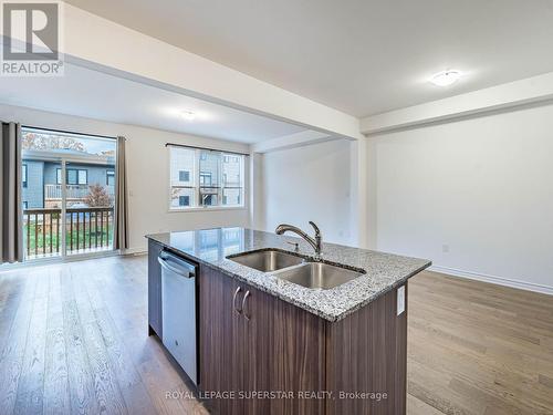42 Eberhardt Drive, Wasaga Beach, ON - Indoor Photo Showing Kitchen With Double Sink