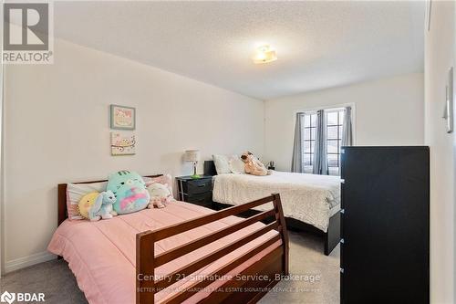 42 Bedford Estates Crescent, Barrie, ON - Indoor Photo Showing Bedroom